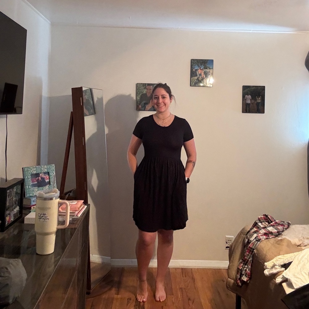 Black Short Sleeve Dress